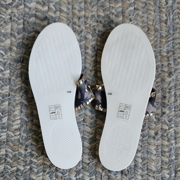 Camo Embellished‎ Sandals - Black and White - Picture 5 of 6